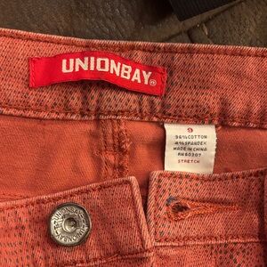 Size 9 UNIONBAY Rust-Toned Jeans